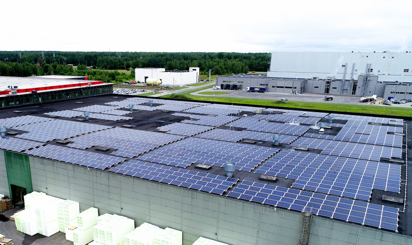560kW skirtas projektas saulės elektrinėm ant stogo