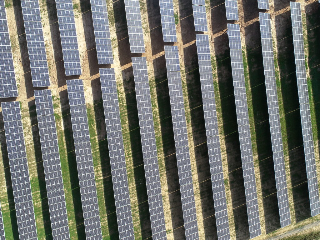 Ignitis, UAB saulės parkas. Rangą atliko Eternia Solar LT, UAB